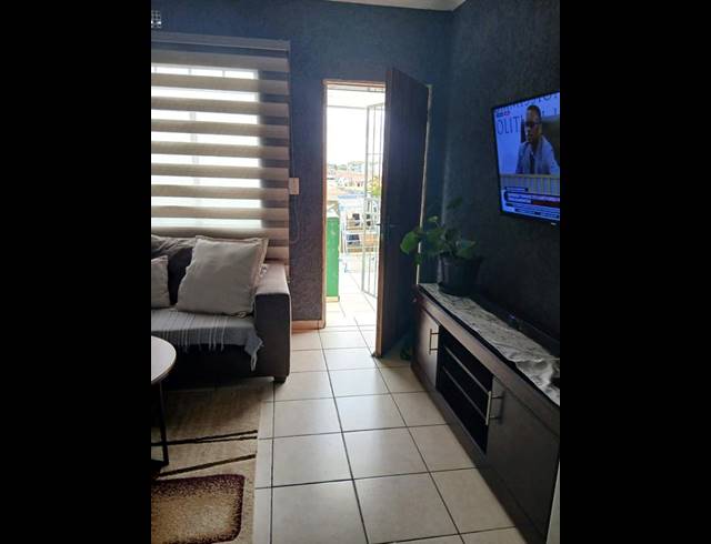 2 BEDROOM APARTMENT FOR SALE IN FLEURHOF